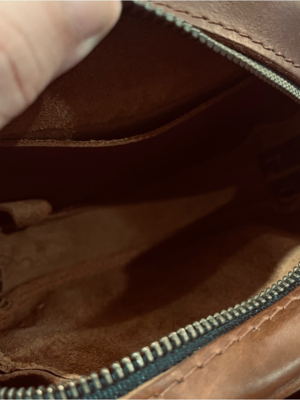 Portland Leather Almost Perfect Circle Crossbody Bag - Picture 7 of 8